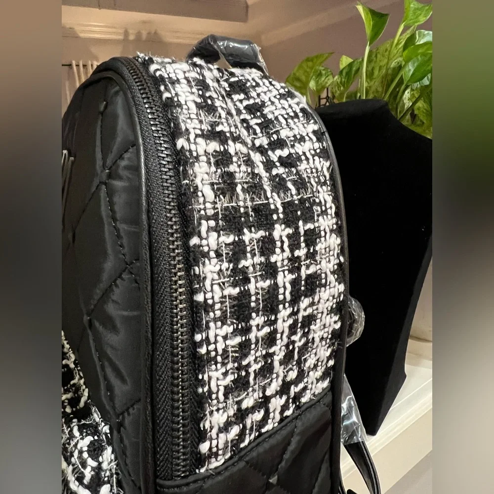 Badgley Mischka Black Backpack - Picture 6 of 9